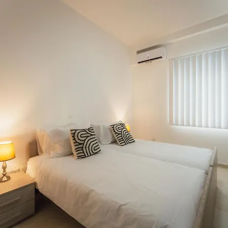 New Spacious Fgura By Sf Homes *