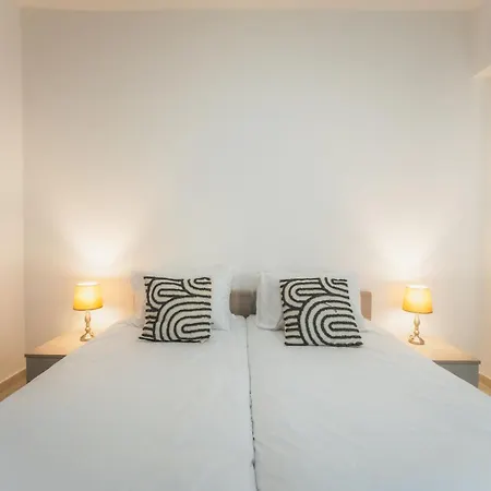 Lejlighed New Spacious Fgura By Sf Homes
