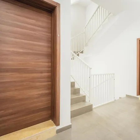 New Spacious Fgura By Sf Homes Tal-Liedna