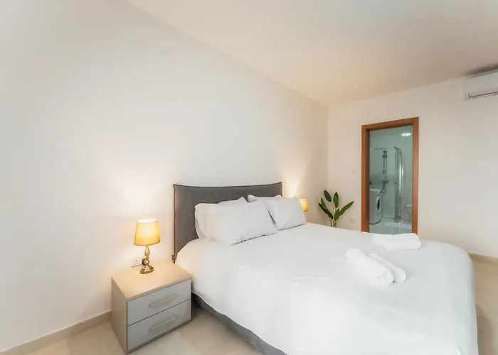 New Spacious Fgura By Sf Homes * Tal-Liedna