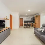 New Spacious Fgura By Sf Homes 公寓