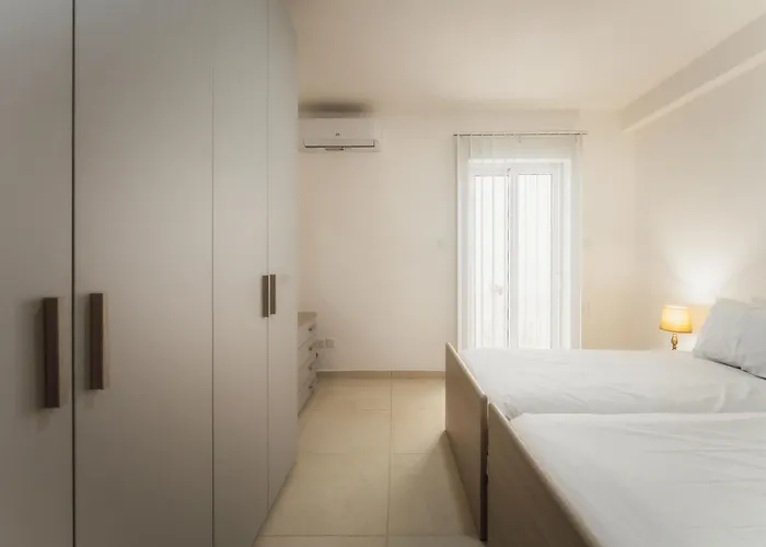 New Spacious Fgura By Sf Homes Apartament Tal-Liedna